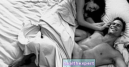 20 saker män gör i sängen men bör definitivt undvika