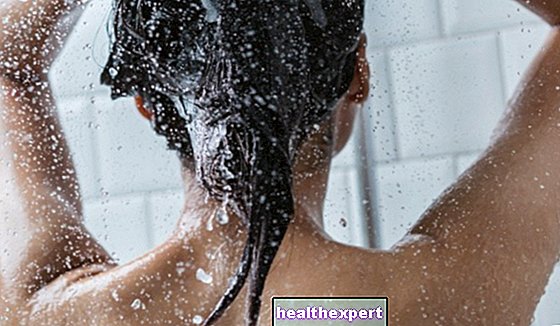 מבחן: החלק הראשון של הגוף שאתה שוטף כשאתה מתקלח אומר משהו עליך
