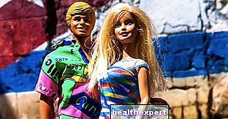 Aktualitas - Barbie bepergian dengan Ken. Inilah pameran boneka yang dicintai oleh seluruh generasi