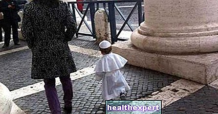 Karnavalas: "Mama, šiais metais aš apsirengiu kaip popiežius!"