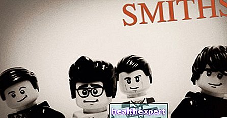Leģendārās mūzikas grupas Lego® versijā