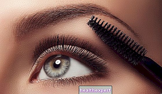 Lash lift: the lifting to show off long and perfectly curved lashes without the need for false lashes - Beauty