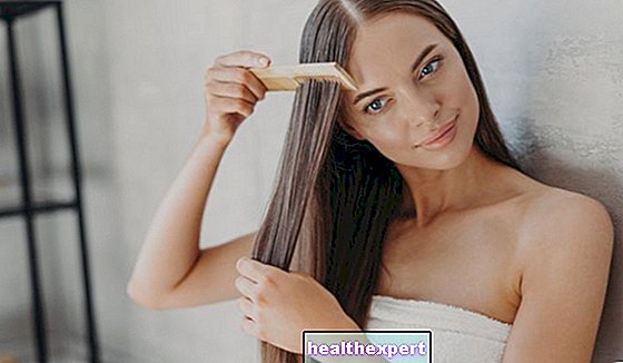 Маска для жирных волос: 5 рецептов, которые можно приготовить в домашних условиях из натуральных ингредиентов