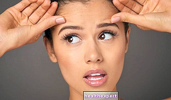 Wrinkles between the eyebrows: eliminate them with this DIY cream