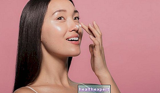 Корейска грижа за кожата: 10 основни стъпки, за да го направите у дома - Красота