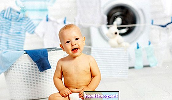 Hur man tvättar barnkläder: praktiska tips för att undvika misstag - Föräldraskap
