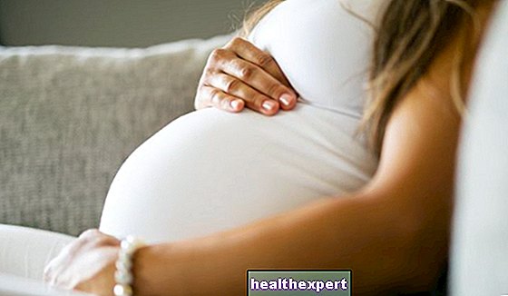 Apatinės pilvo dalies skausmas nėštumo pradžioje: gana dažnas simptomas
