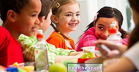 อาหารว่างที่ดีต่อสุขภาพและรวดเร็วสำหรับเด็ก: 5 ไอเดียที่ควรเลียนแบบ