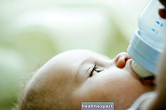 Combien un nouveau-né doit-il manger ? Conseils pour rester calme