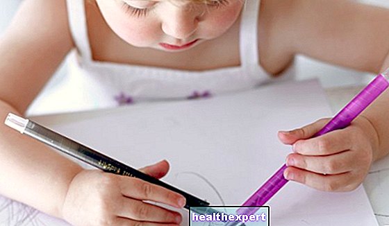 Adakah anak anda ambidextrous? 8 perkara yang perlu diketahui mengenai keanehan ini - Ibu Bapa