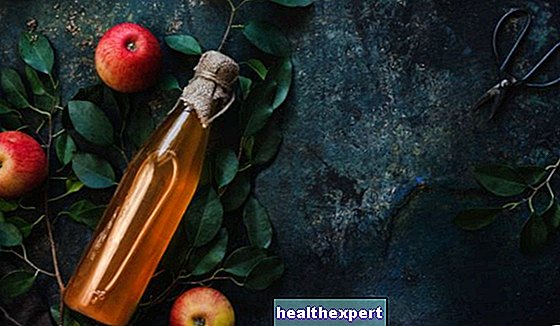 خل التفاح لعلاج التهاب المفاصل في اليدين: علاج طبيعي