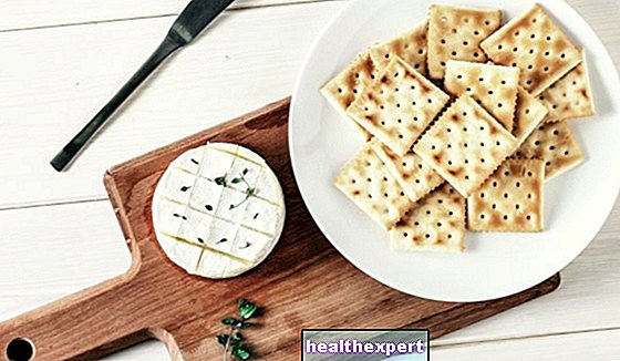 Do crackers make you fat or can you eat them on a diet?