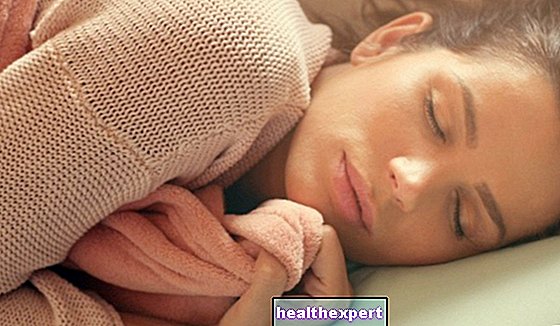 Preprosta tehnika, da zaspite v 1 minuti, ki temelji le na dihu
