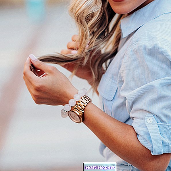 Gražiausi 2019 metų elegantiški moteriški laikrodžiai: įsigykite juos internetu!