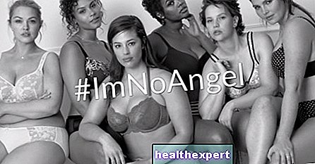 #Jag är ingen ängel. Hämnden för den kurviga kroppen i en kampanj för underkläder