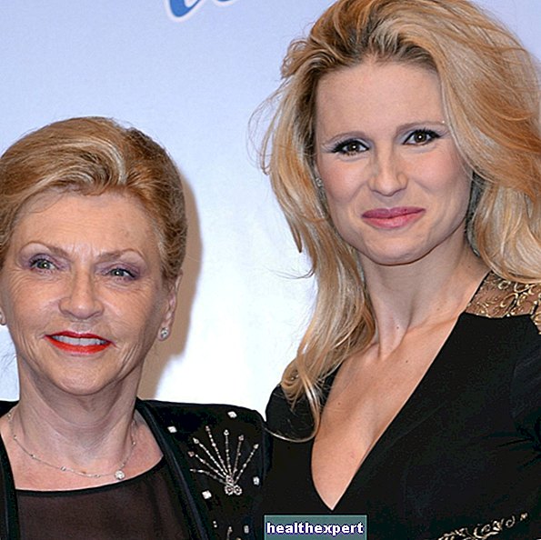 #Lazonarosa: Michelle Hunziker and the message for the isolated elderly