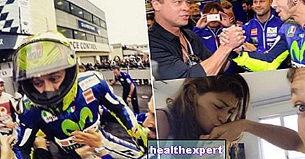 Valentino Rossi meets Brad Pitt and his girlfriend breaks up. Look at the photo! - Star